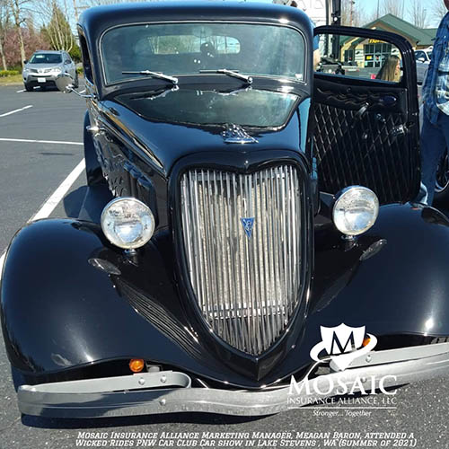 Blog - Classic Auto Insurance, Front View of Black Vintage Car in Lynnwood Washington with Mosaic Insurance Alliance